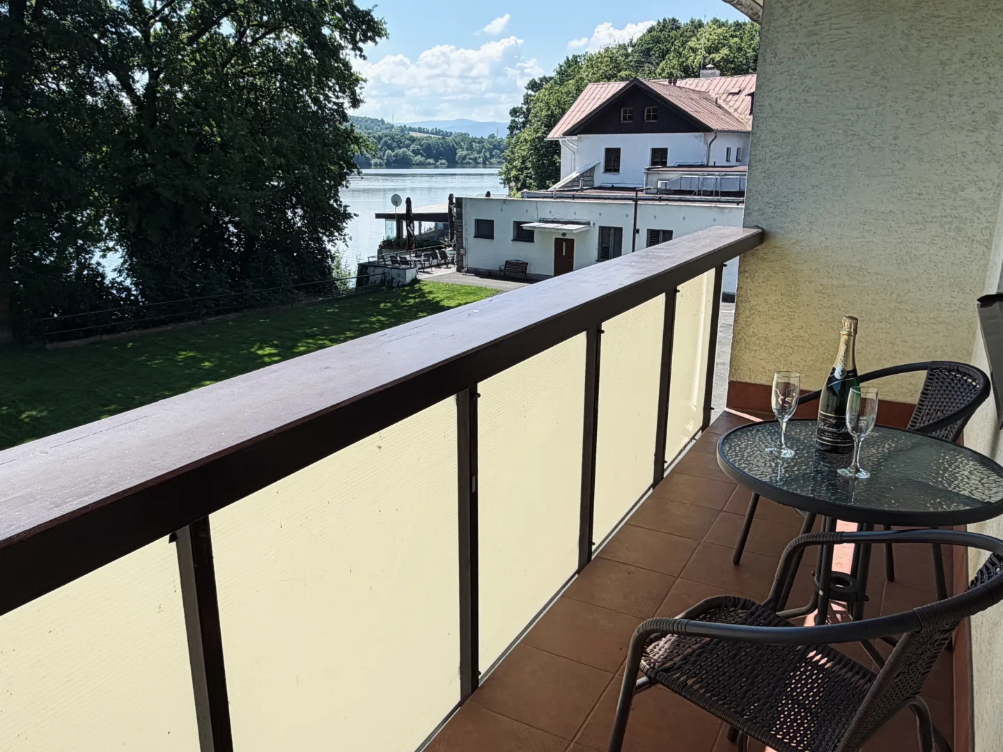 Dvojlůžkový pokoj Deluxe s balkonem